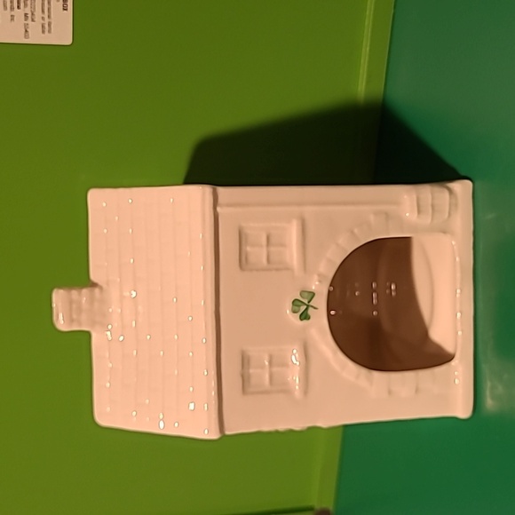 NWT Beleek Irish Pub votive candleholder St. Patrick's Day 💚 is coming! - Picture 3 of 8